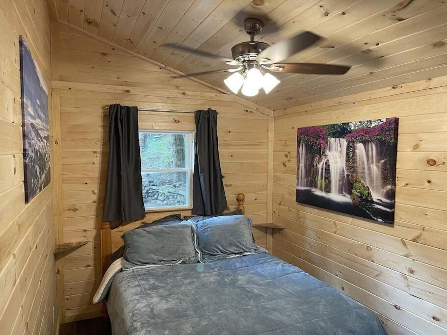 Creekside 3 Bedroom 2 Bath Cabin On Private Creek Банър Елк Екстериор снимка